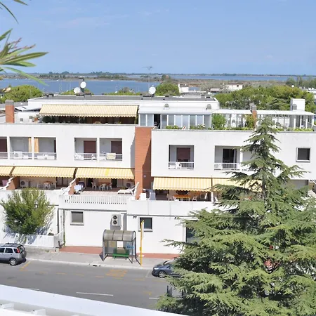 Apartmanhotel Holiday Appartamenti 4*