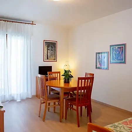 Holiday Appartamenti Hotel apartamentowy Grado