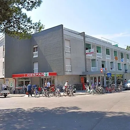 Holiday Appartamenti Hotel apartamentowy