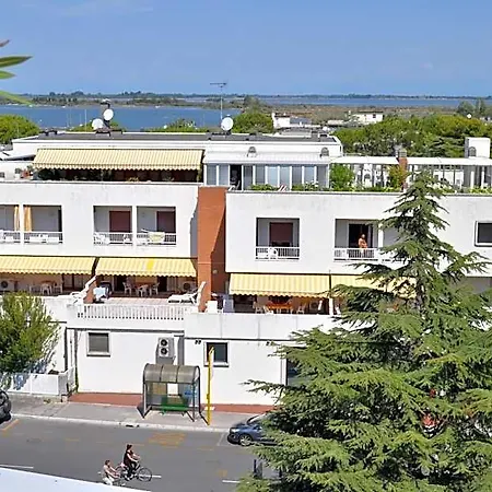 Hotel apartamentowy Holiday Appartamenti Grado