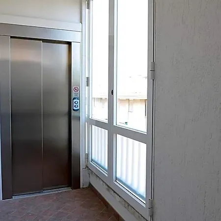 Holiday Appartamenti Hotel apartamentowy