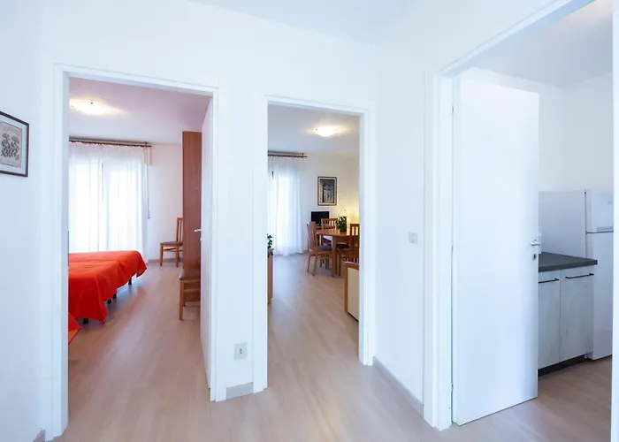 Apartmanhotel Holiday Appartamenti Grado