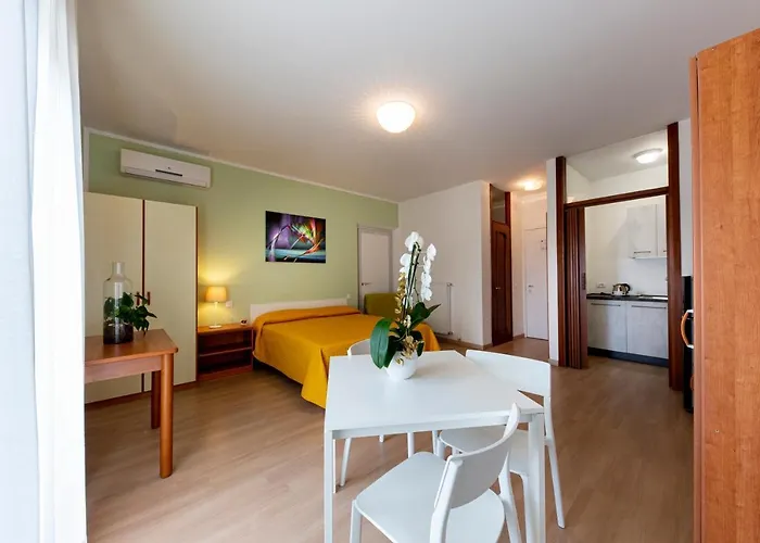 Holiday Appartamenti Apartmanhotel