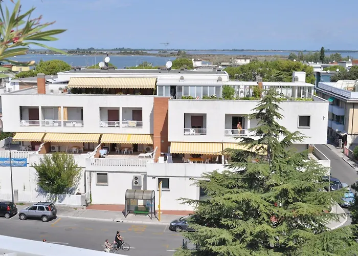 Apartmanhotel Holiday Appartamenti Grado